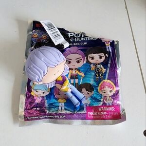 K-Pop Demon Hunters Idol Figural Bag Clip Keychain - Mystery